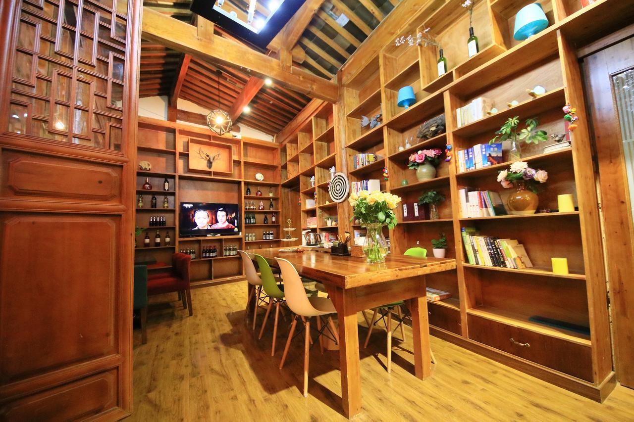 Peter Goullart Boutique Inn Lijiang  Exterior photo