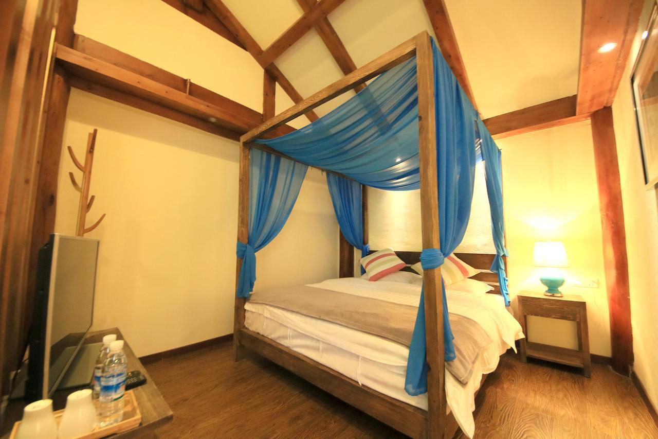 Peter Goullart Boutique Inn Lijiang  Exterior photo
